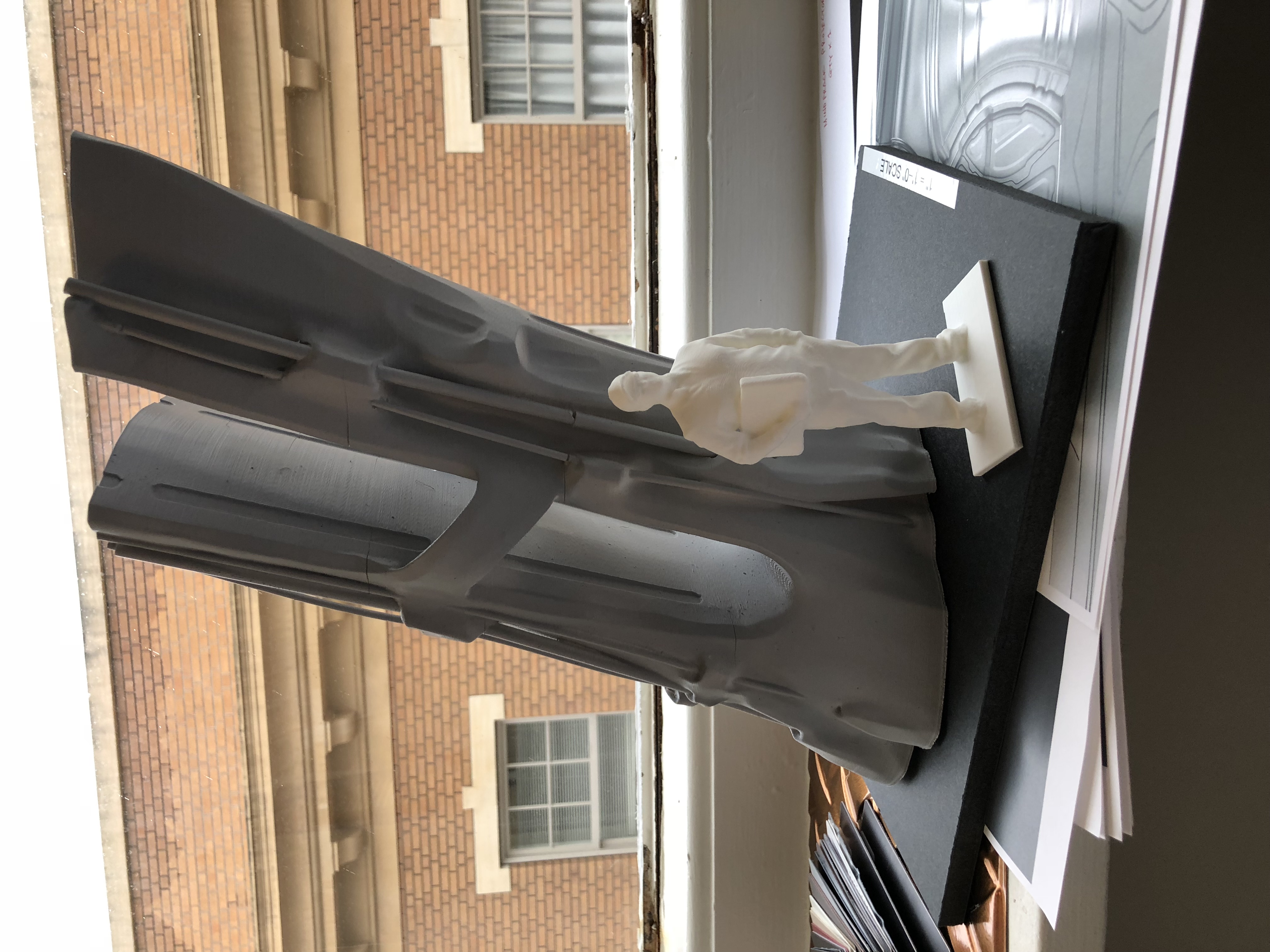 Captain Marvel Alien Column